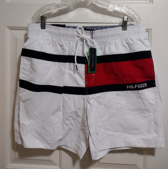 Tommy Hilfiger Men's 7” Flag Swim Trunks with Quick Dry White Size XL 🆕 - Picture 2 of 10